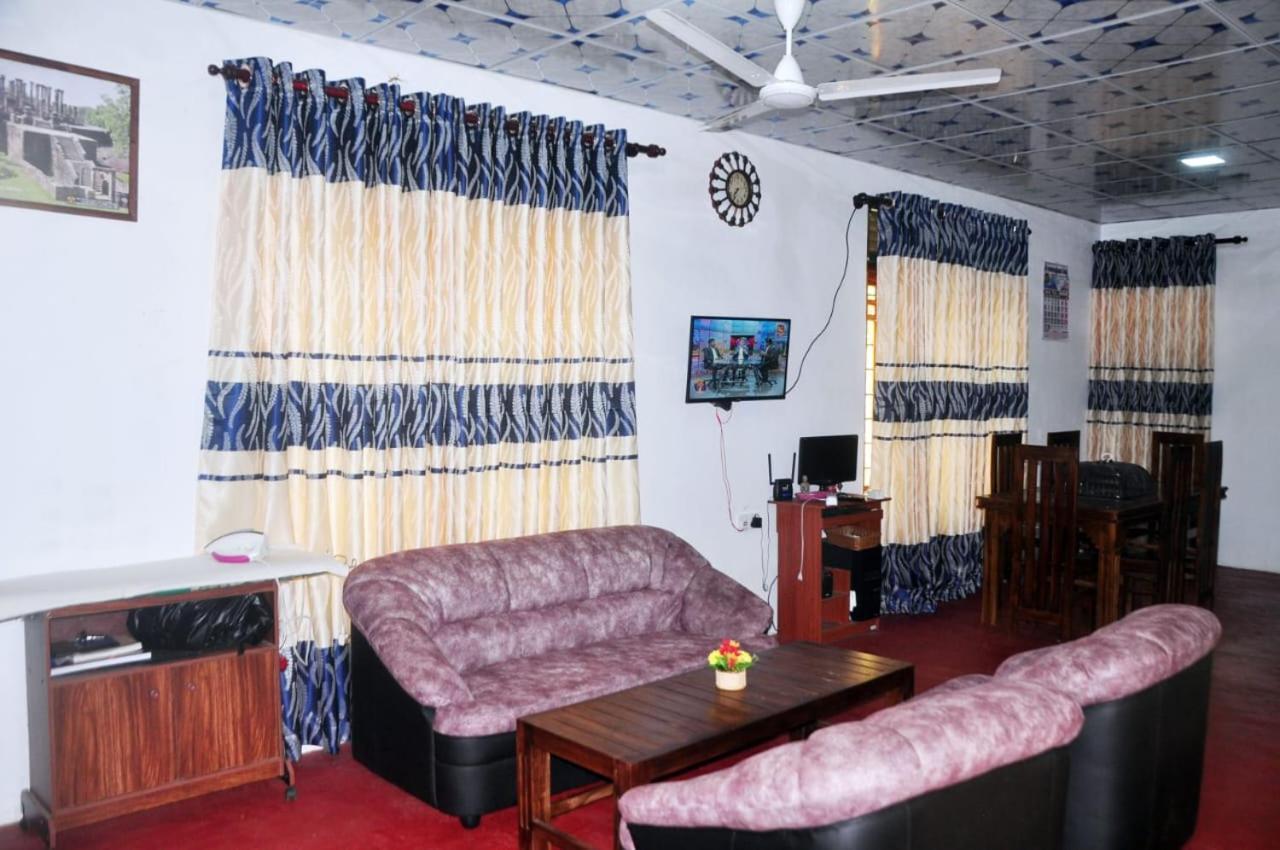 Impress Holiday Home أنرادابورام المظهر الخارجي الصورة